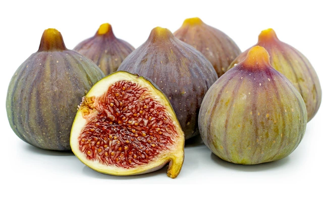  Celeste figs with brown to purple color.