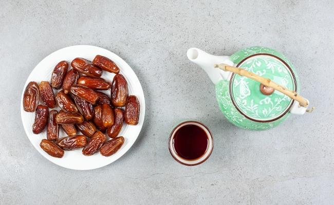 Harnessing the Natural Sweetness: 7 Remarkable Date Syrup Benefits | date syrup benefits