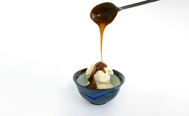 Vegan French Vanilla Ice Cream with Date Syrup