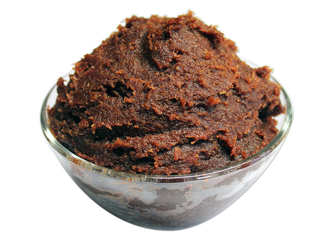 brown date paste
