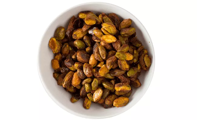 Raw vs Roasted Pistachios: Which Is Healthier? | raw vs roasted pistachios